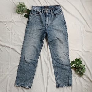 Abercrombie High Waisted Straight Jean